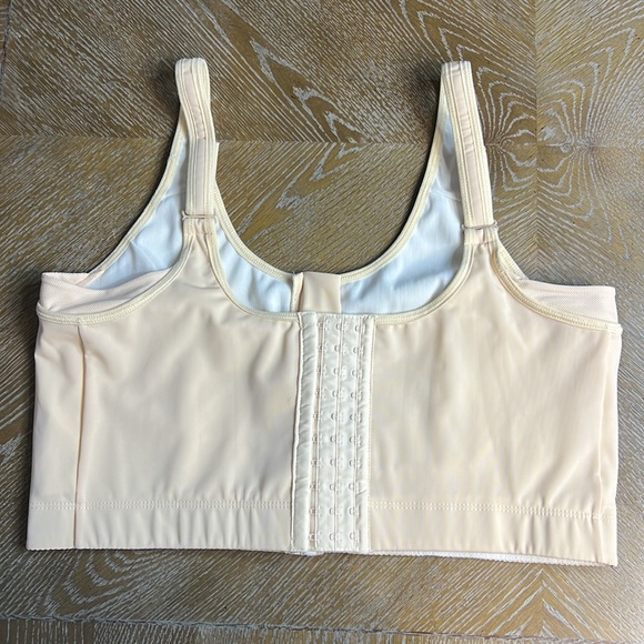 BELLISSE Compressure Post Surgery Comfort Bra 40 C/D - Picture 7 of 7